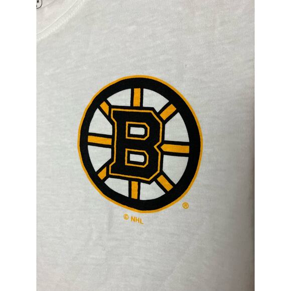 NHL Boston Bruins Women's Half Sleeve White Crew Neck T-Shirt Size Medium - Picture 8 of 9